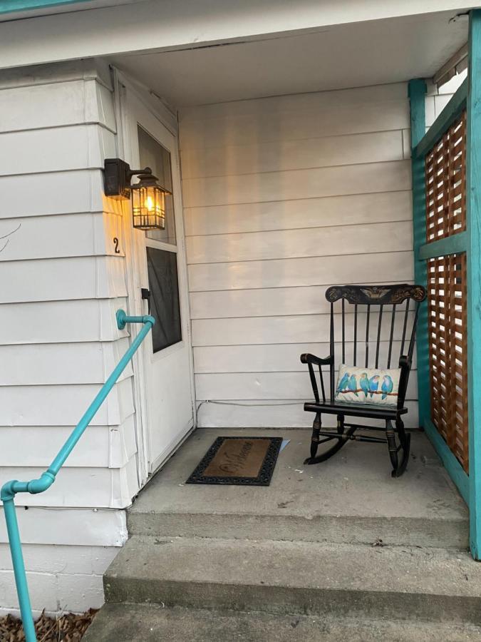Boho-Chic Travel Pad - Unit 2 Apartment Bloomington Exterior photo