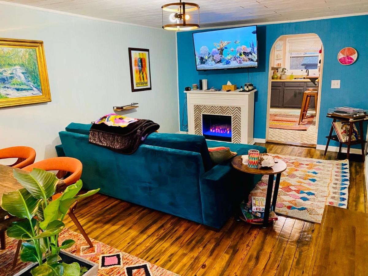 Boho-Chic Travel Pad - Unit 2 Apartment Bloomington Exterior photo