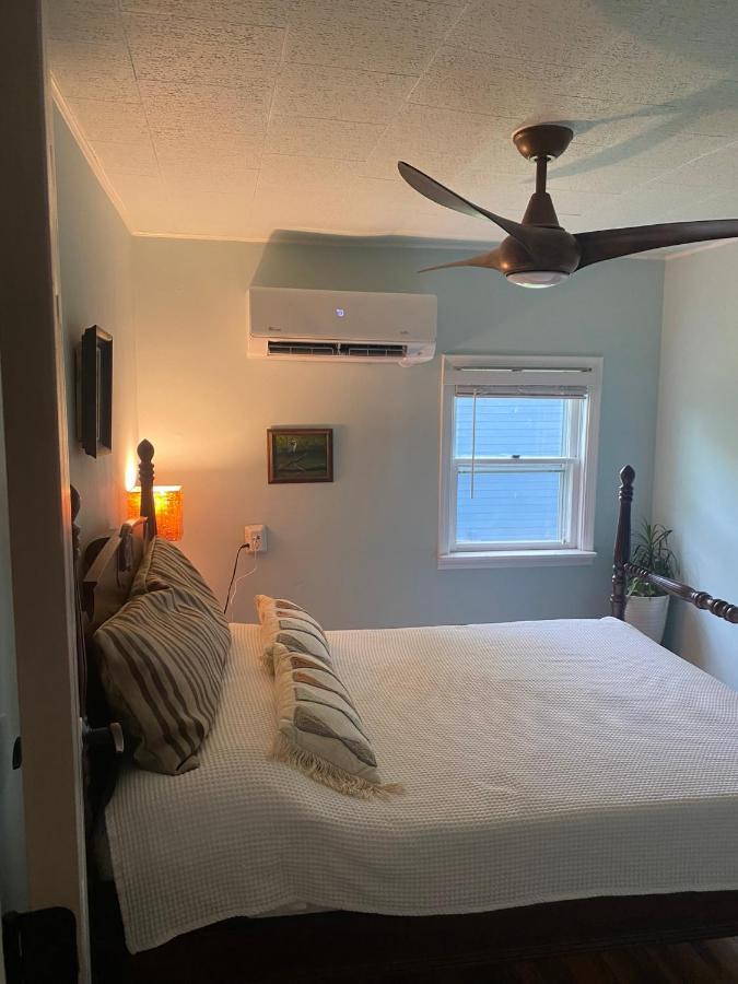 Boho-Chic Travel Pad - Unit 2 Apartment Bloomington Exterior photo