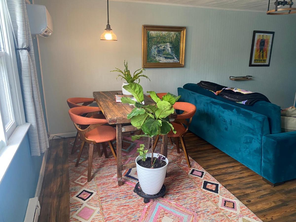 Boho-Chic Travel Pad - Unit 2 Apartment Bloomington Exterior photo